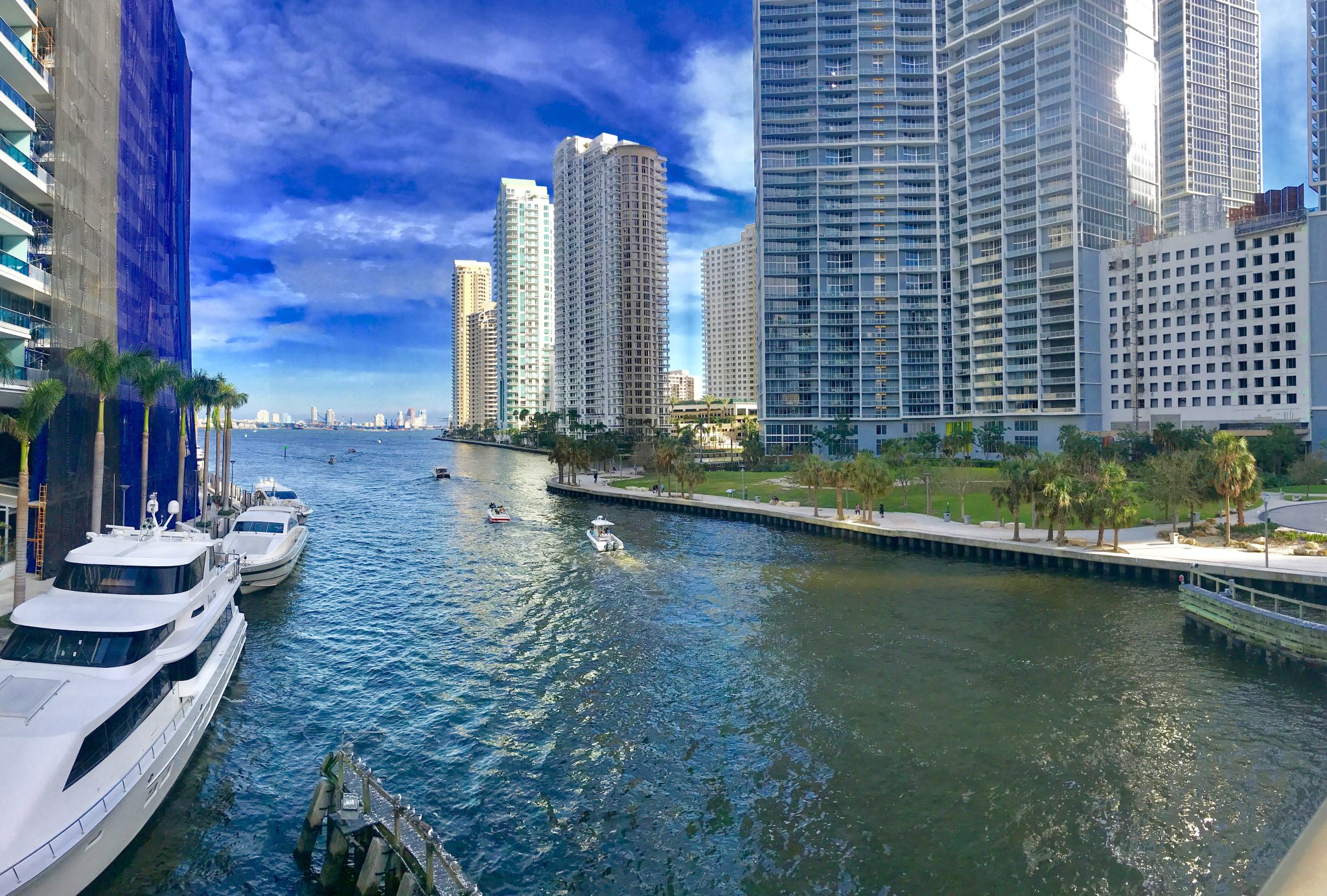 Miami Condo waterway